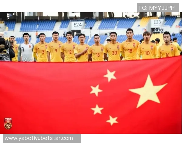 拜仁与于帕续约面临签字费分歧同时关注格伊转会动态 拜仁与于帕续约面临签字费分歧同时关注格伊转会动态