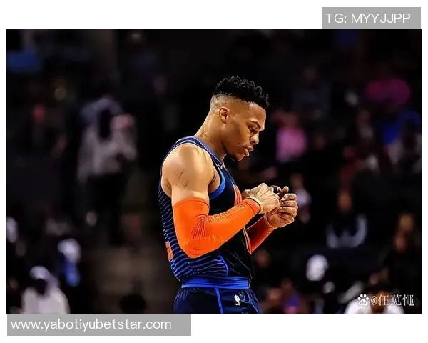 铁林分析利拉德回归开拓者薪资情况威少面临雷霆底薪困境