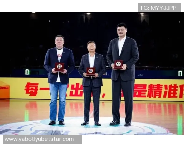 卢伟表示球队精准补强全员将以行动展现敢打敢拼的决心与实力